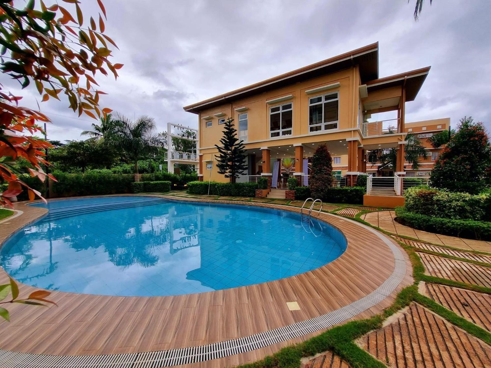 Condo In Camella Manors In Puerto Princesa Exterior photo