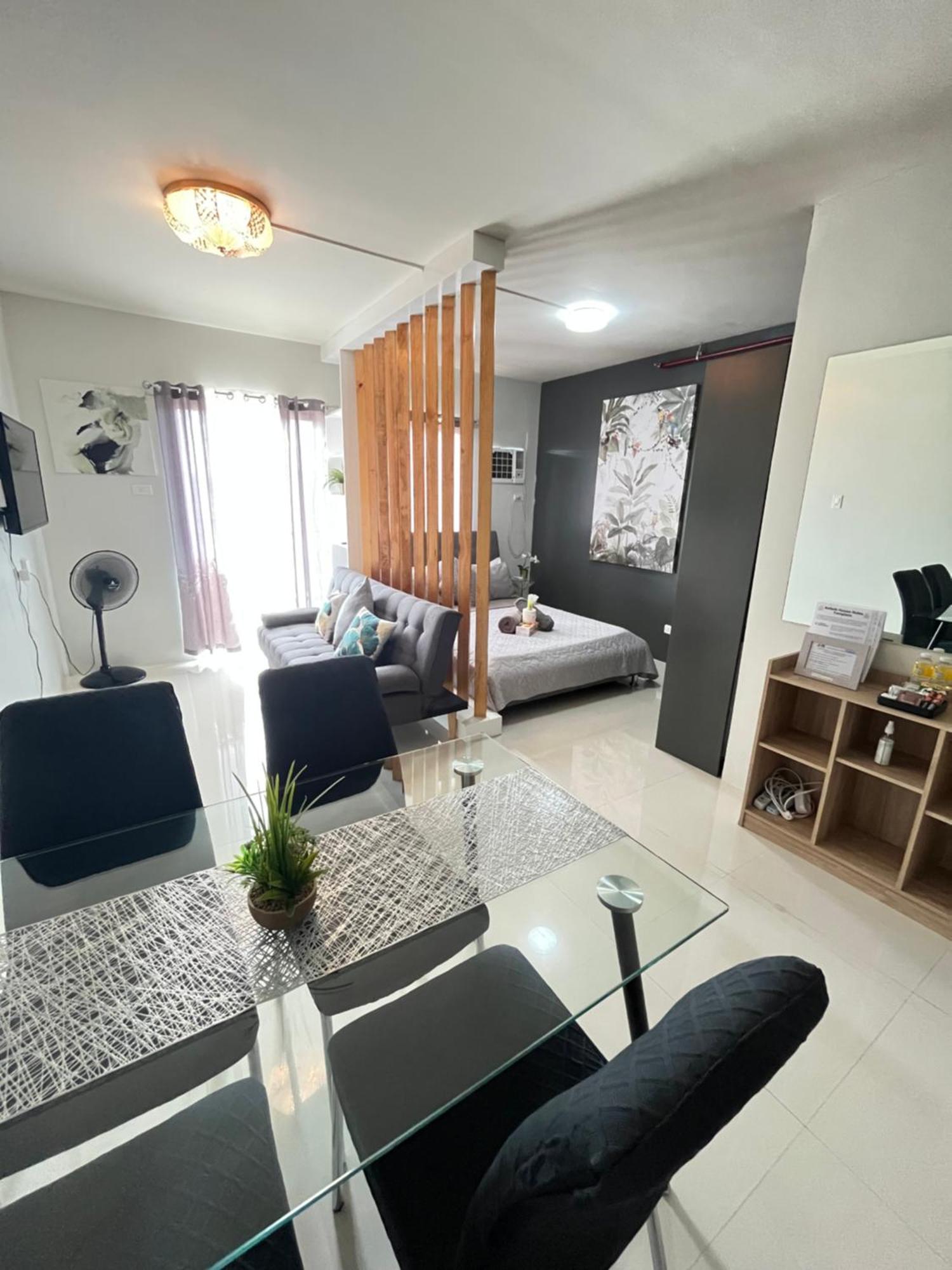 Condo In Camella Manors In Puerto Princesa Exterior photo